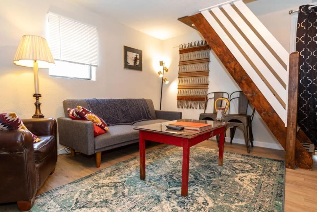 Cozy & Comfy Cottage In The City - W Parking ピッツバーグ エクステリア 写真