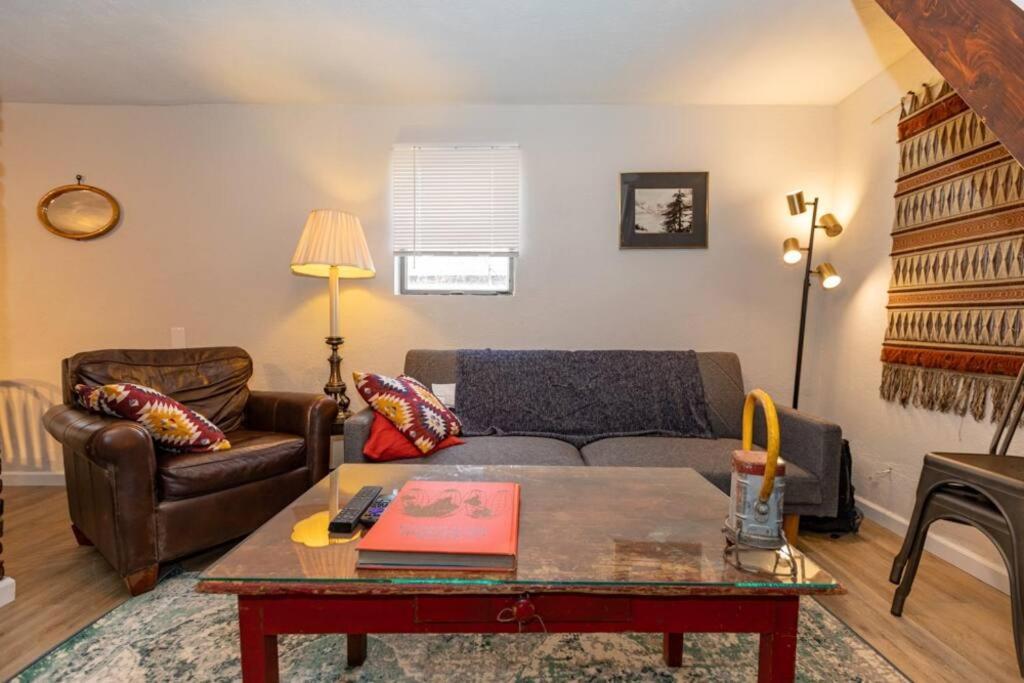 Cozy & Comfy Cottage In The City - W Parking ピッツバーグ エクステリア 写真